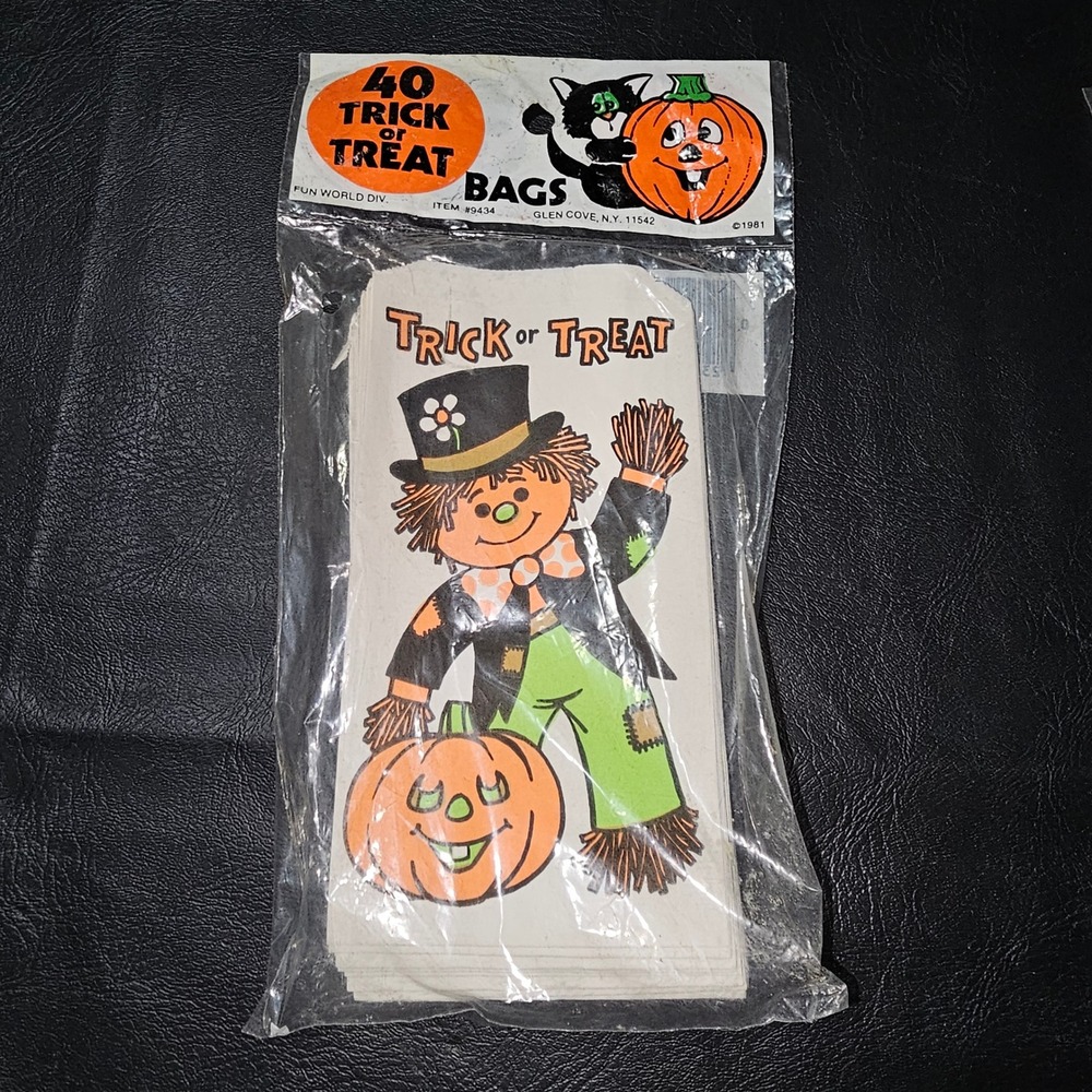 NOS Vintage Fun World Pack Of‎ 40 Trick Or Treat Bags Sealed